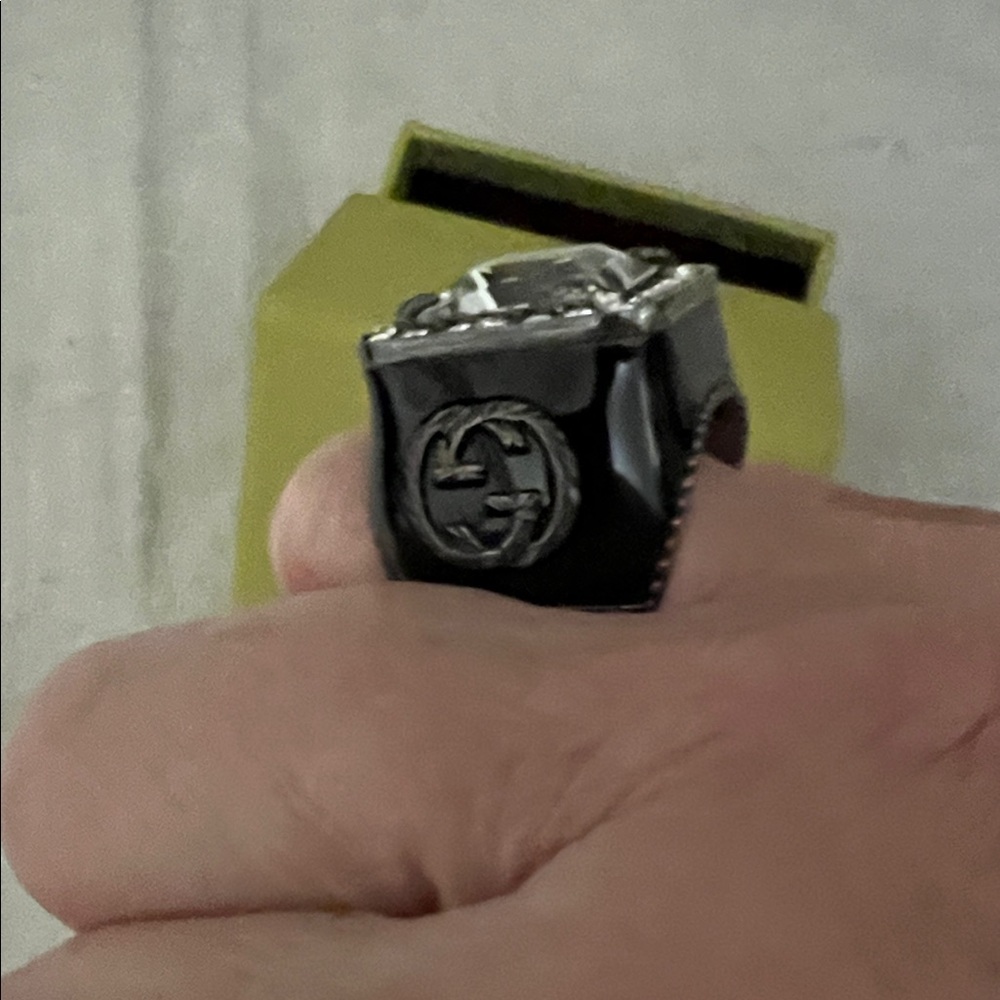 Gucci Silver Ring with Quilted Green Pouch size 16 Men’s Ring - Picture 6 of 16